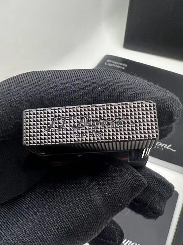 S.T.Dupont Carbon Fiber Series Blazing Lava Resonant Sound Lighter - 图片 4